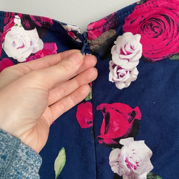 GUESS A-line floral patterned skirt - Picture 5 of 7